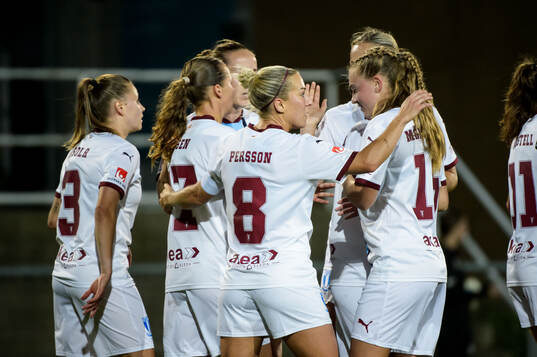 Malmö FFs Mia Persson jublar