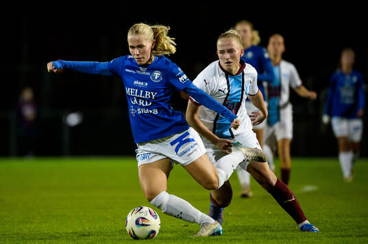 Trelleborgs Ida Garmfors och Malmö FFs Tuva Skoog