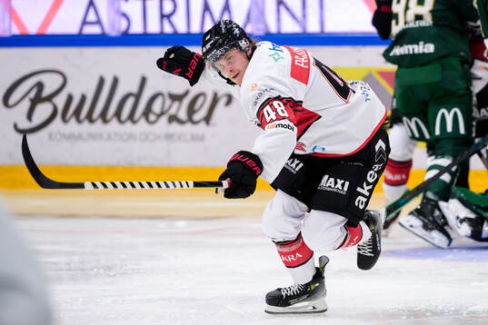 Malmö Redhawks Lauri Pajuniemi jublar