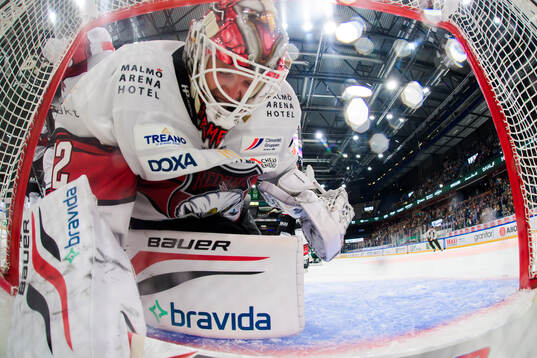 Malmö Redhawks målvakt Daniel Marmenlind deppar