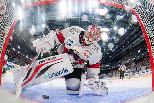 Bläddra bland fler bilder av Ishockey, SHL, Färjestad - Malmö Redhawks