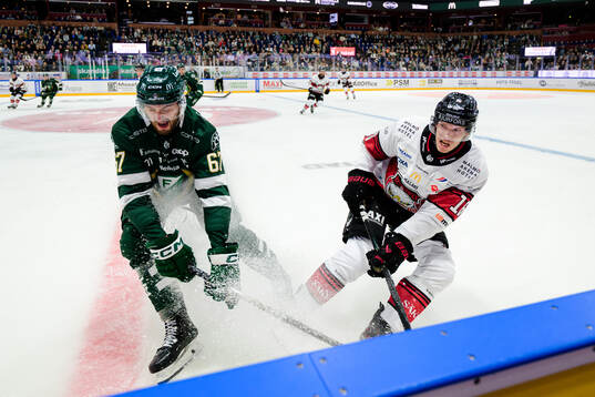 Färjestads Radim Zohorna och Malmö Redhawks Maximilian