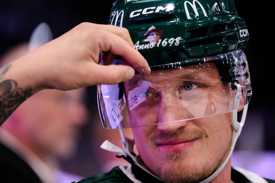 Färjestads Gabriel Carlsson