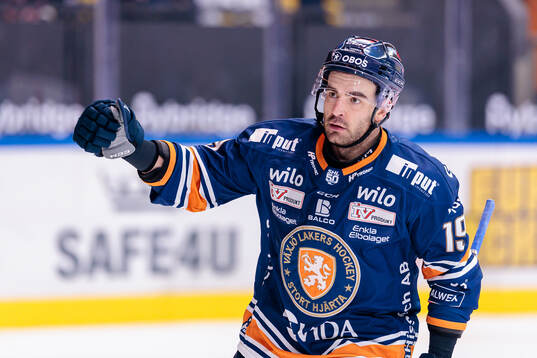 Växjös Reid Gardiner jublar