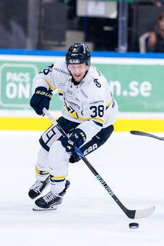 HV71s Olle Alsing