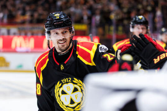 Brynäs Johannes Kinnvall jublar