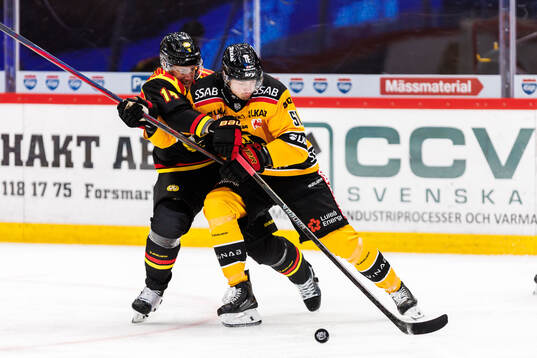 Brynäs Robert Hägg och Luleås Markus Nurmi