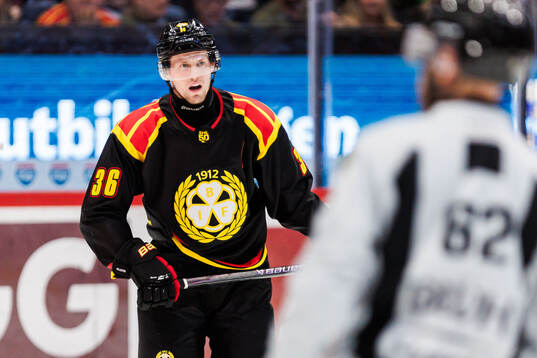 Brynäs Linus Ölund deppar