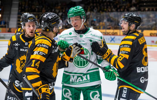 Rögles Anton Bengtsson mot Skellefteås Jonathan Pudas,