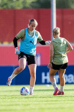Goalkeeper Fanney Birkisdottir of Häcken