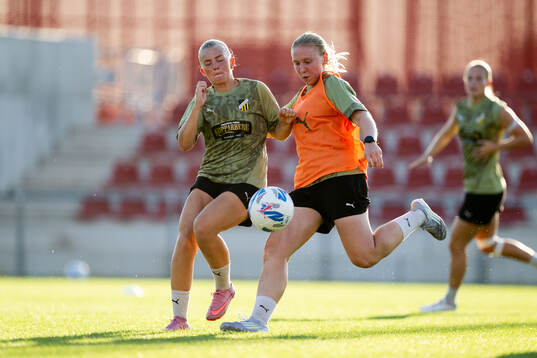 Matilda Nildén and Johanna Fossdalsá Sørensen of Häcken