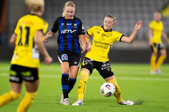 Ulricehamns Kajsa Fransson och Elfsborgs Hanna Gunnarsson