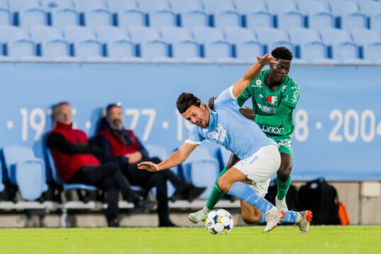 Malmö FFs Stefano Vecchia och BK Olympics Eric Fidelis