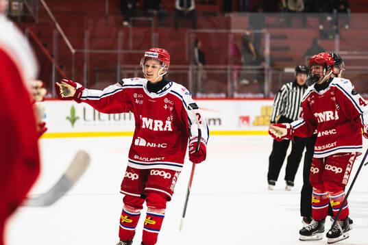 Timrås Ilari Kapanen jublar