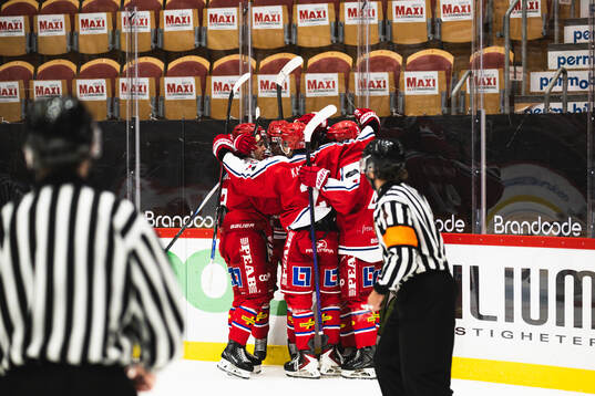 Timrås Filip Sjölund jublar