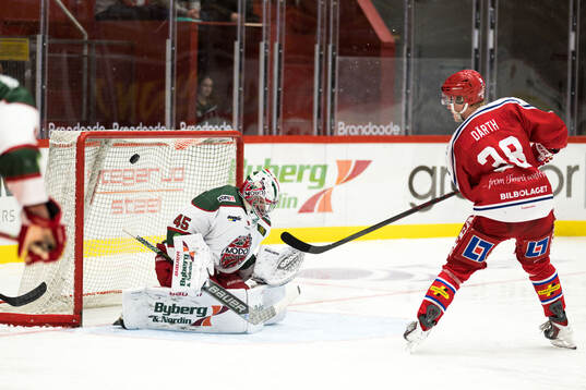 Timrås Olle Därth gör 4-1