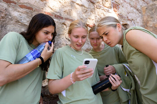 Helena Sampaio, Johanna Fossdalsá Sørensen, Emma Östlund