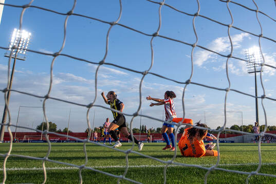 Anna Anvegård of Häcken celebrates