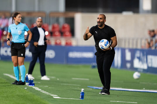 Head coach Mak Lind of Häcken