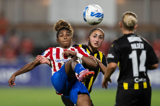 Luany of Atletico Madrid and Nesrin Akgun of Häcken