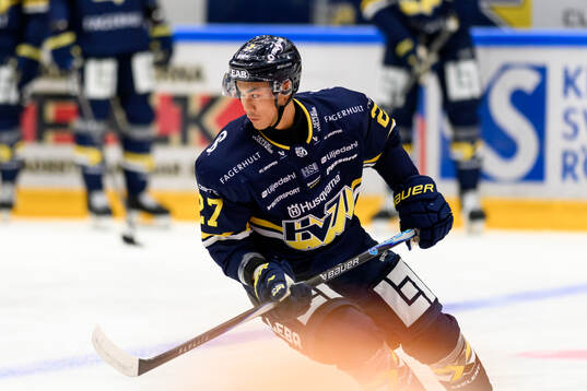 HV71s Jonathan Ang