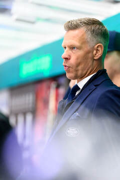 HV71s assisterande tränare Nicklas Rahm