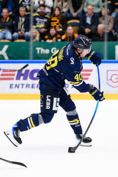 HV71s Oskar Stål-Lyrenäs