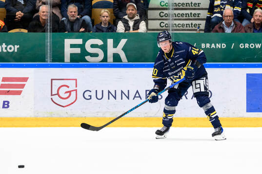 HV71s Oskar Stål-Lyrenäs