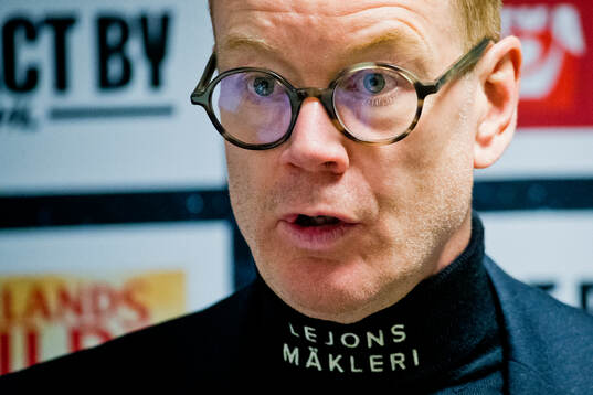 Örebros tränare Niklas Eriksson på presskonferensen