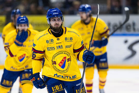 Djurgårdens Albin Grewe jublar