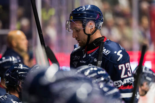Linköpings Robin Kovacs deppar