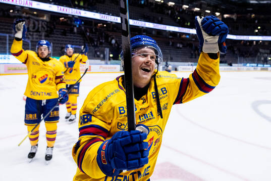 Djurgårdens Joseph Snively jublar