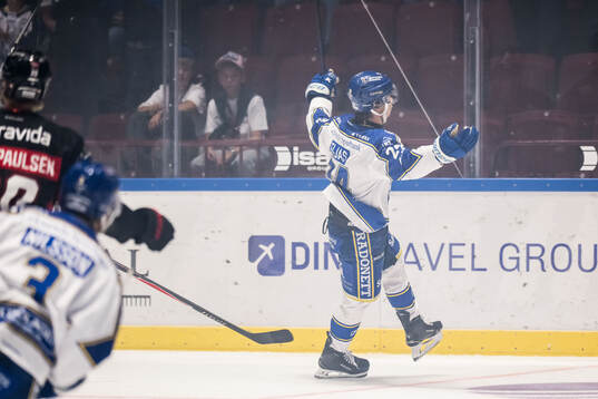 Leksands Arvid Eljas jublar