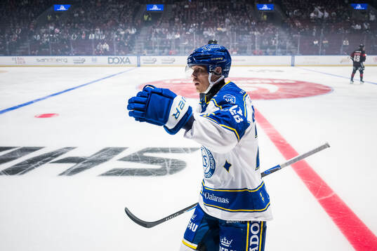 Leksands Joonas Lyytinen jublar