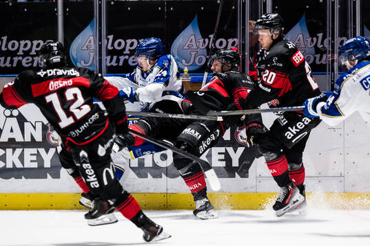 Leksands Arvid Eljas och Malmö Redhawks Patrik Norén och