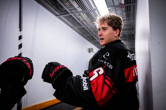 Malmö Redhawks Eemil Viro
