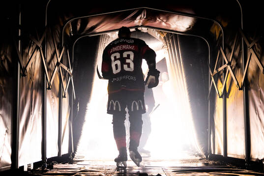 Malmö Redhawks Fredrik Händemark gör entré