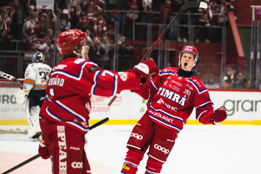 Timrås Marcus Hardegård och Eddie Genborg jublar
