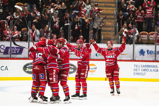 Timrå med Didrik Strömberg jublar
