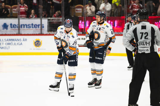 Växjös Sebastian Strandberg och Ludvig Nilsson deppar