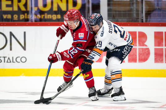 Timrås Linus Eriksson och Växjös Sebastian Strandberg