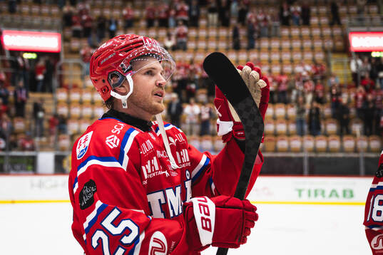 Timrås Linus Nässén jublar