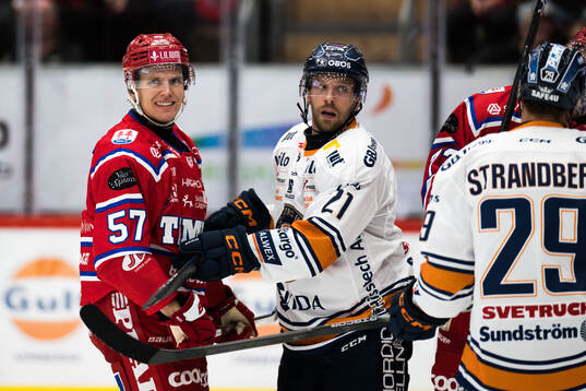 Timrås Anton Wedin och Växjös Brian Cooper