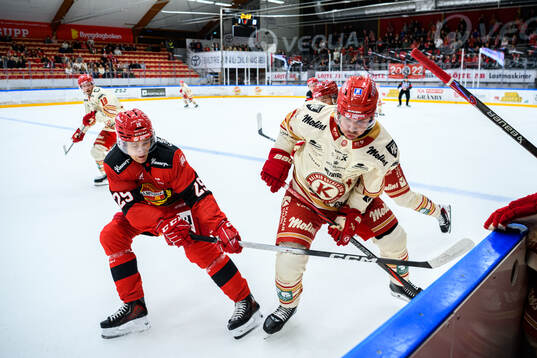 Almtunas Lukas Smith och Kalmars Mathias Wigley