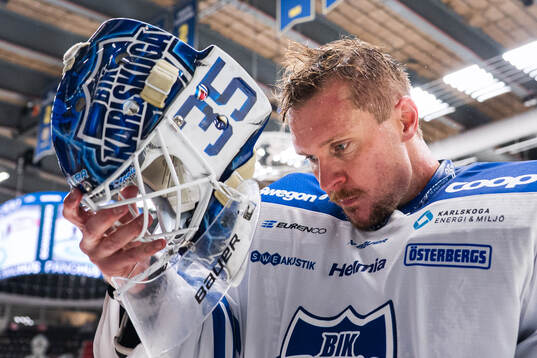 Karlskogas målvakt Lars Volden