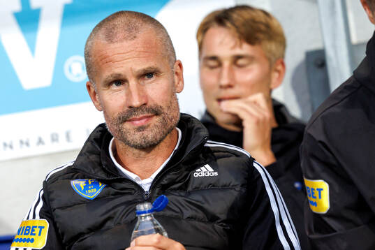 Falkenbergs tränare Christoffer Andersson