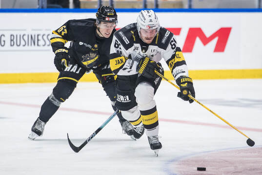 Västerås Malte Sjögren och AIKs Sid Boije