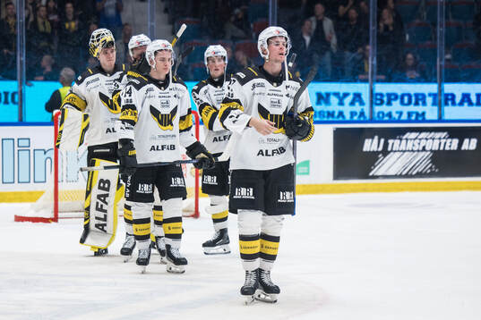 Västerås Carl Jakobsson, Max Karlsson och målvakt Rasmus