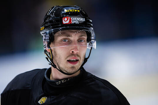AIKs Simon Åkerström