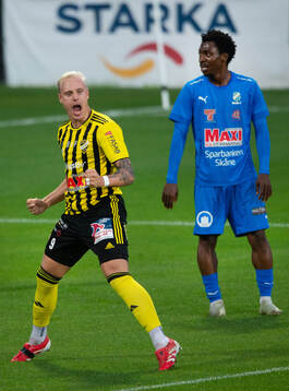 IFK Hässleholms Alexander Sjöström har gjort 0-1 och